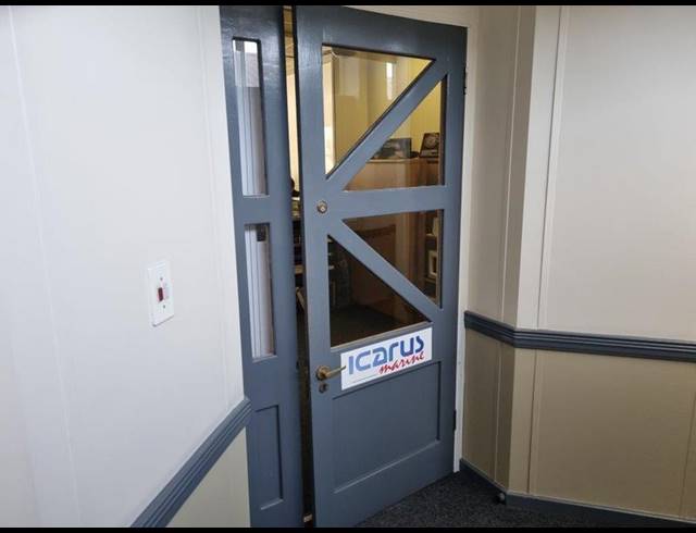 BUSINESS PROPERTY TO RENT IN MOWBRAY